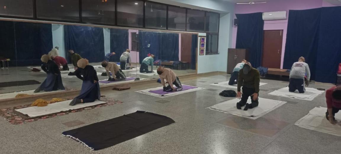 Yog Bhawan Aparthotel Greater Noida Kültér fotó